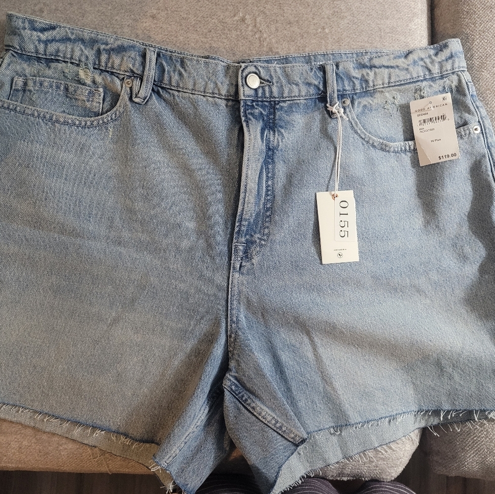 Good AMERICAN LONG SHORT Wash Denim Shorts SIZE 16 PLUS